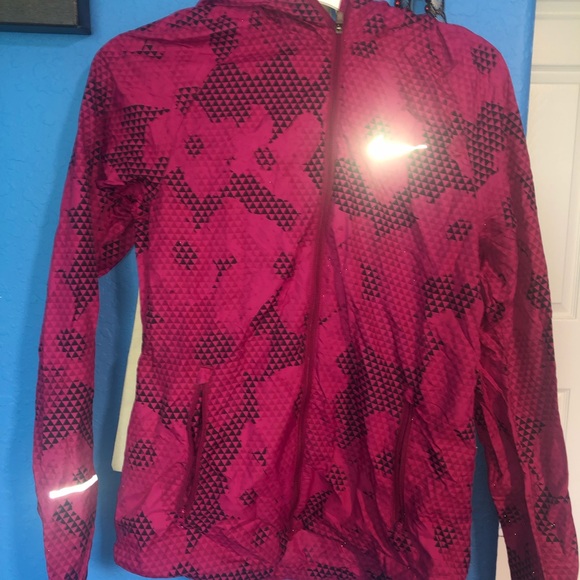 Nike Jackets & Blazers - Nike rain jacket